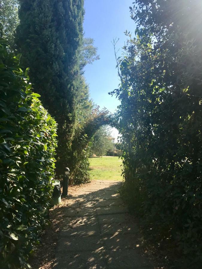 Apartamento Giardino Di Sara Cortona Exterior foto